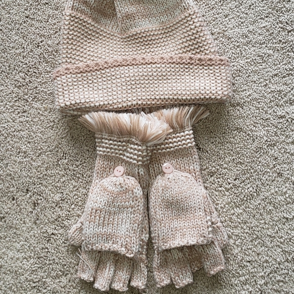 Jessica Simpson beanie & pop top set - Picture 2 of 5